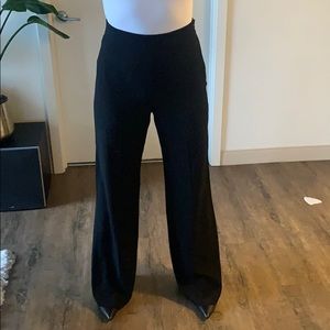 Aritzia wide leg trousers in black